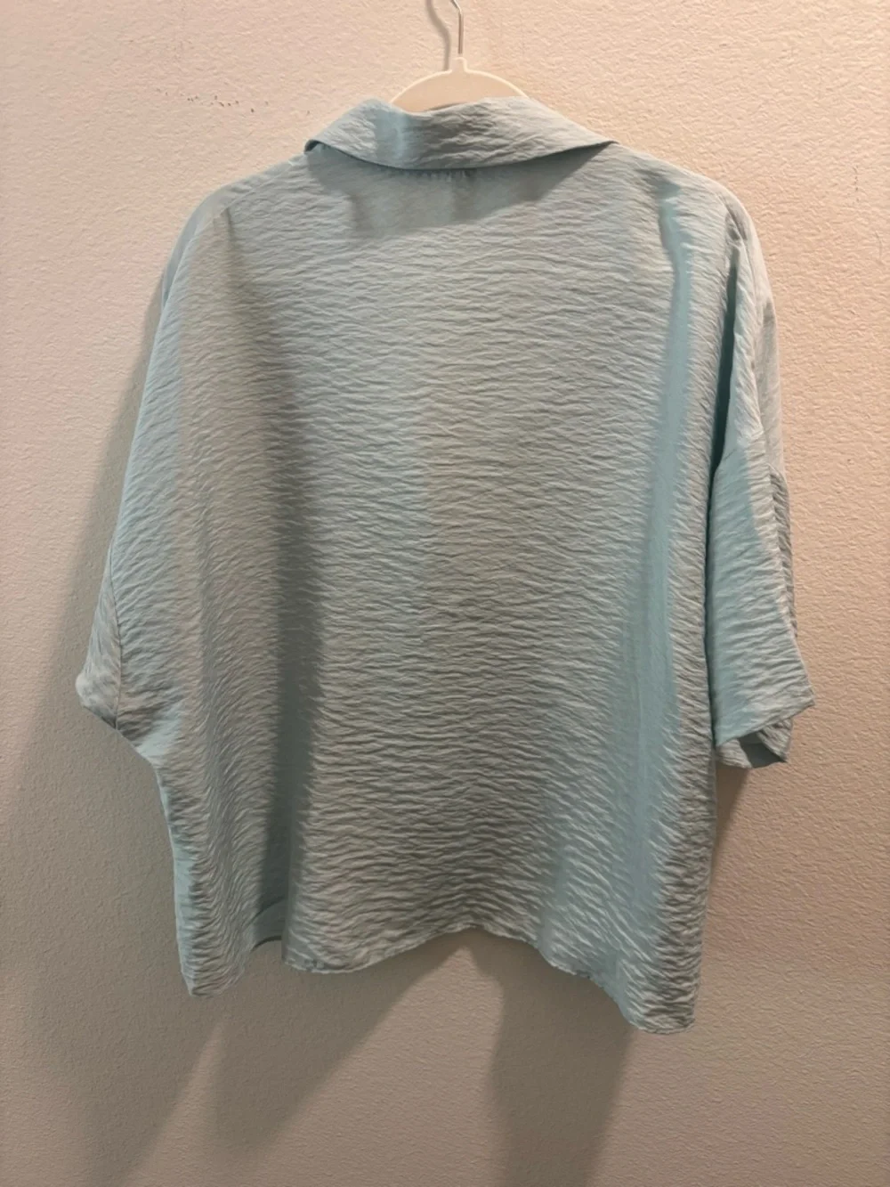 NWT Anthropologie The Dylon Short-Sleeve Wide-Placket Top in Blue, size S - Picture 5 of 7